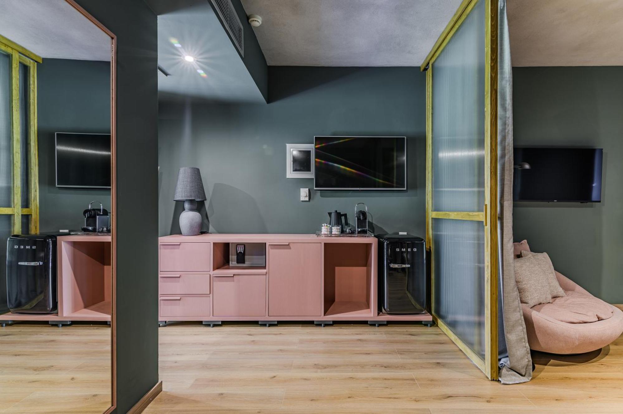 Oniropetra Boutique Hotel كاربينيسي المظهر الخارجي الصورة