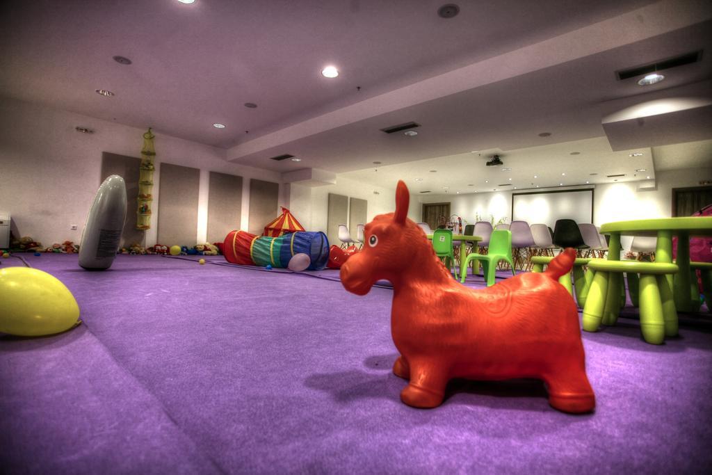 Oniropetra Boutique Hotel كاربينيسي المظهر الخارجي الصورة
